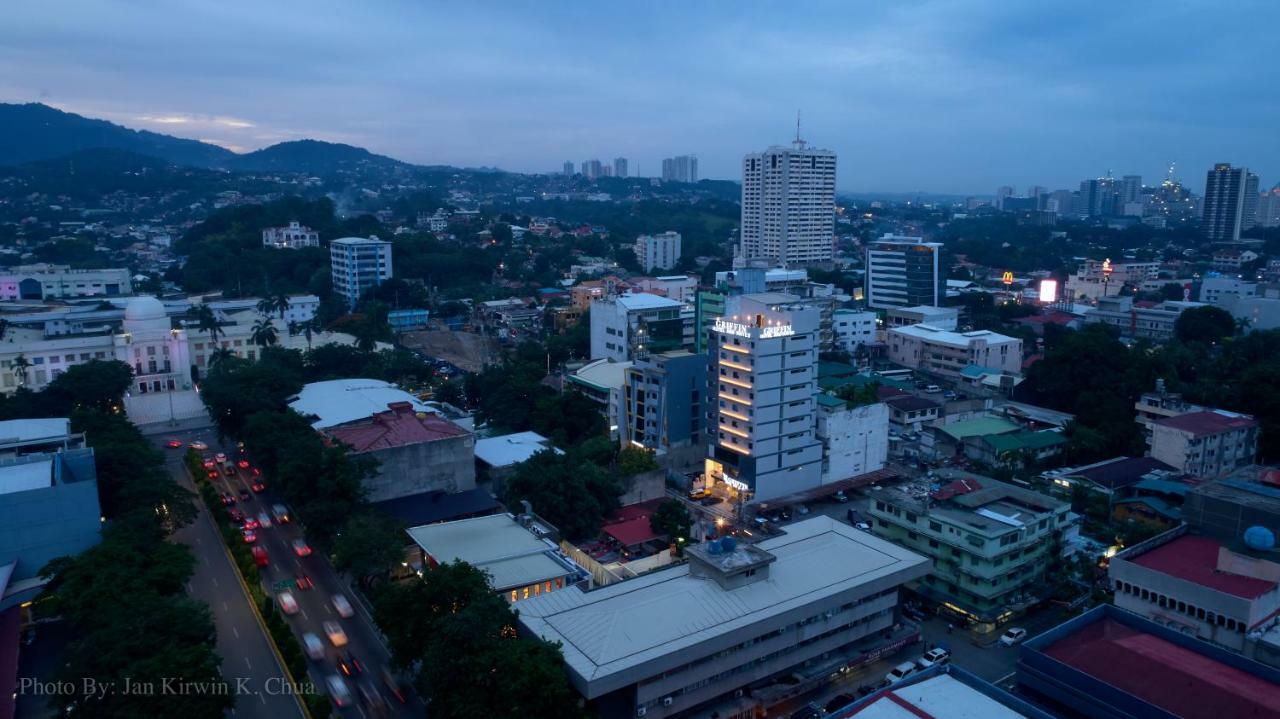 Griffin Hotel And Suites Cebu Dış mekan fotoğraf