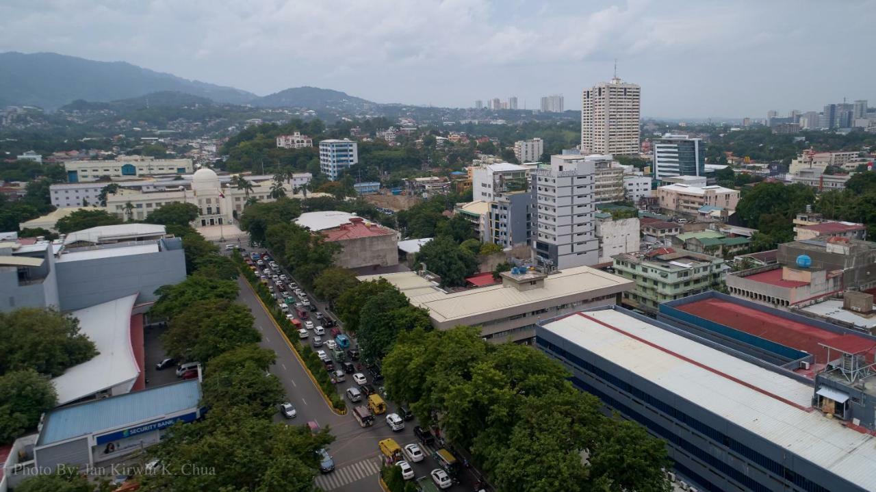 Griffin Hotel And Suites Cebu Dış mekan fotoğraf