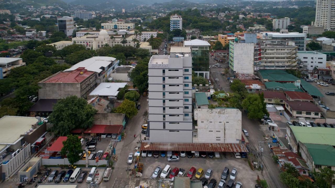 Griffin Hotel And Suites Cebu Dış mekan fotoğraf